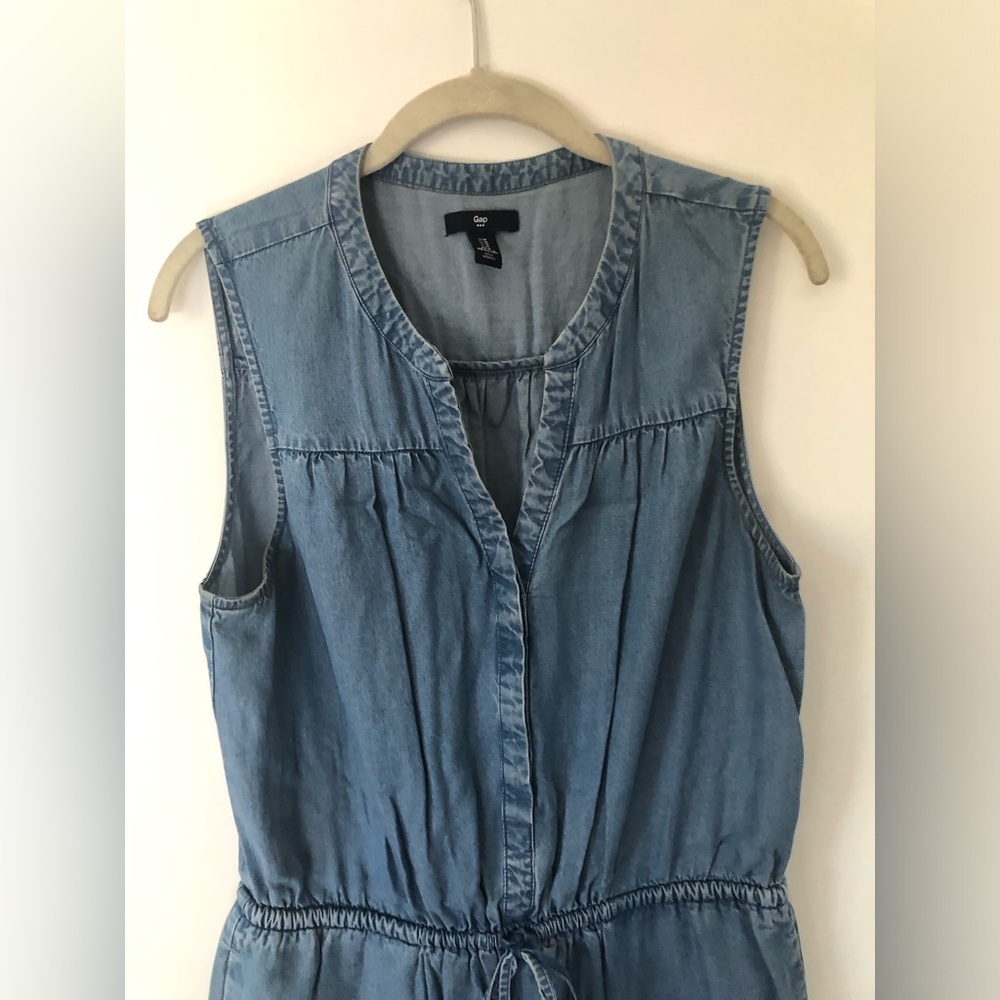 GAP Perfect sleeveless tie waist shirtdress - Picture 3 of 6